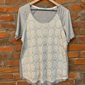 Maurice’s Gray Tee w/ Lace Overlay